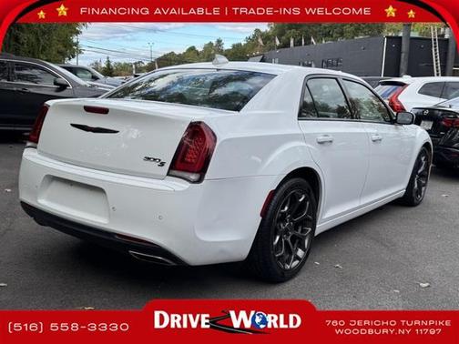 2022 Chrysler 300 S