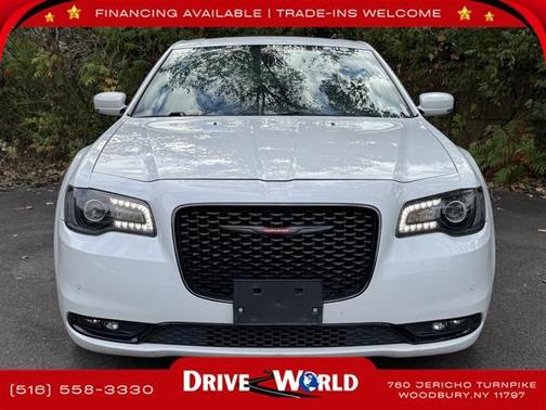 2022 Chrysler 300 S