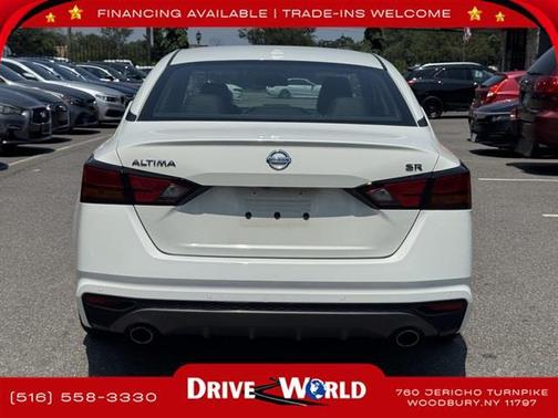 2022 Nissan Altima SR FWD