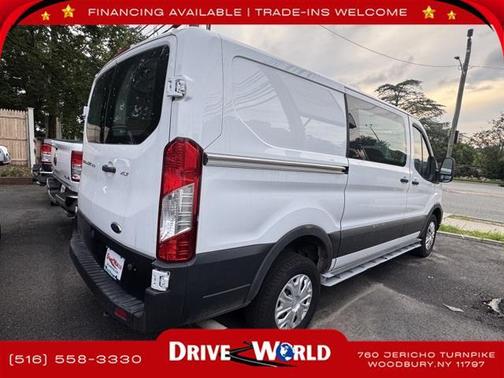 2022 Ford Transit-250 Base