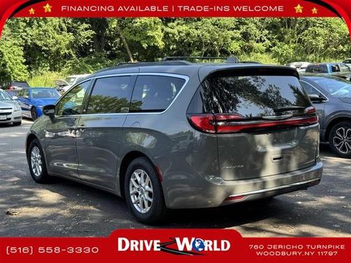 2021 Chrysler Pacifica Touring L