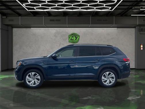 2022 Volkswagen Atlas 3.6L SE w/Technology