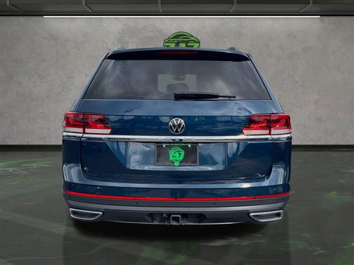 2022 Volkswagen Atlas 3.6L SE w/Technology