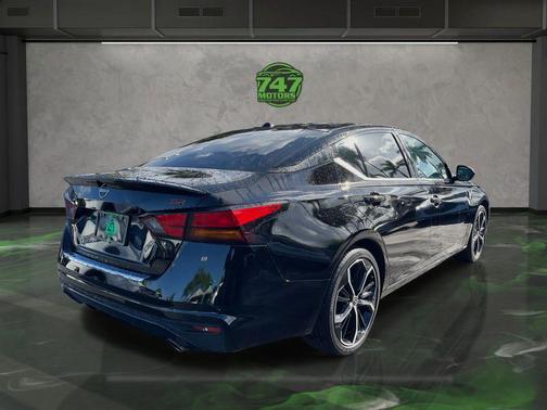 2024 Nissan Altima SR FWD
