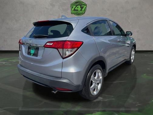 2021 Honda HR-V LX