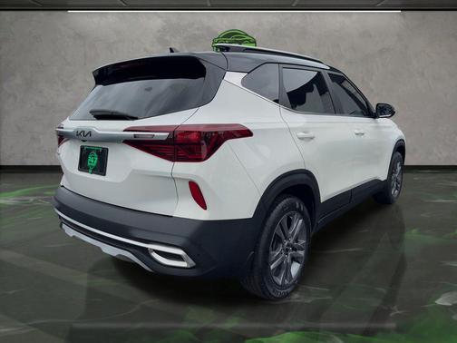 2023 Kia Seltos S