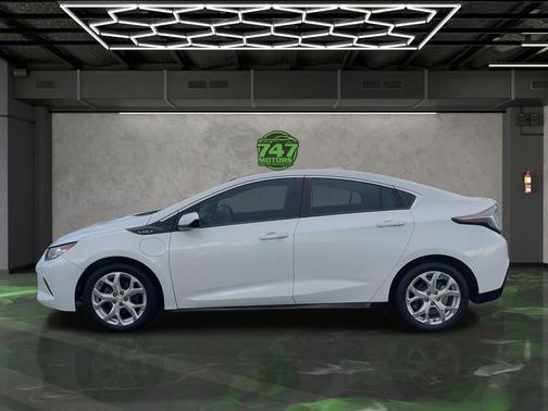 2018 Chevrolet Volt Premier