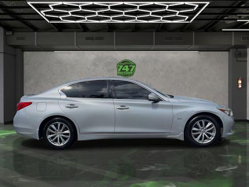2017 INFINITI Q50 2.0T Premium