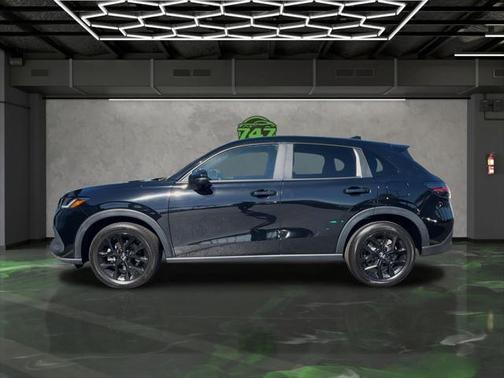 2023 Honda HR-V 2WD Sport
