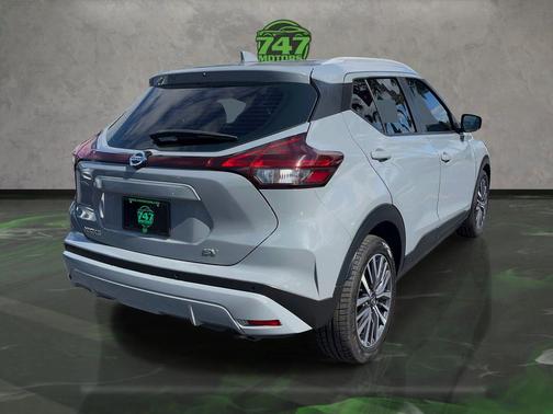 2021 Nissan Kicks SV