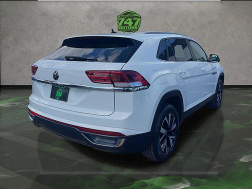 2022 Volkswagen Atlas Cross Sport 2.0T SE