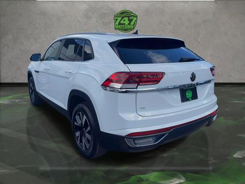 2022 Volkswagen Atlas Cross Sport 2.0T SE