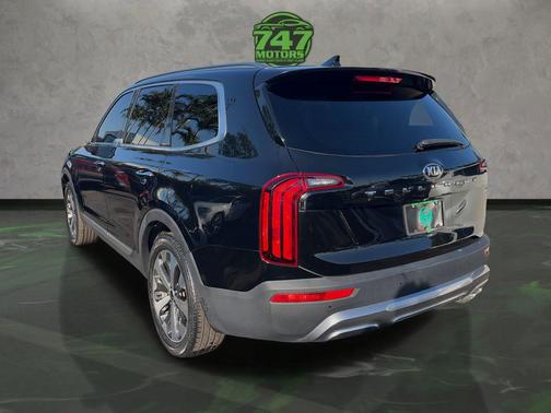 2020 Kia Telluride S