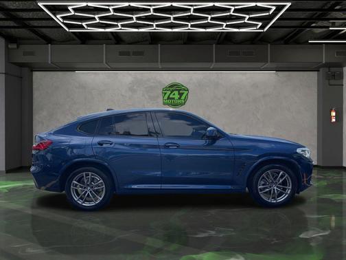 2021 BMW X4 xDrive30i