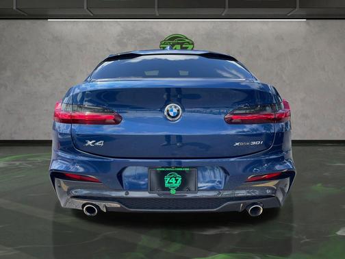 2021 BMW X4 xDrive30i