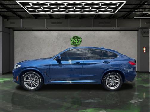 2021 BMW X4 xDrive30i