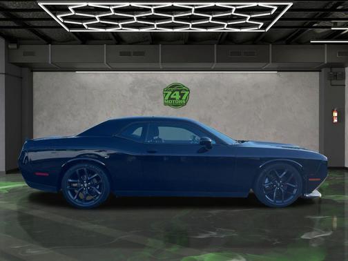 2021 Dodge Challenger GT