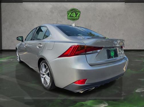 2019 Lexus IS 300 Base