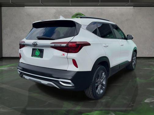 2021 Kia Seltos S