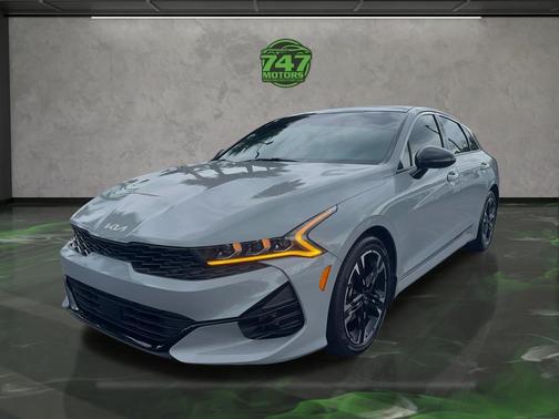 2022 Kia K5 GT-Line