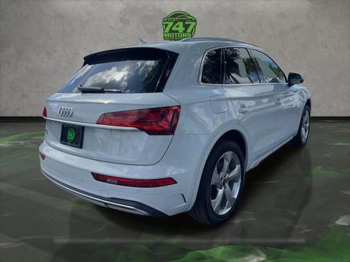 2021 Audi Q5 45 Premium Plus