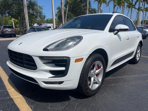 2017 Porsche Macan GTS