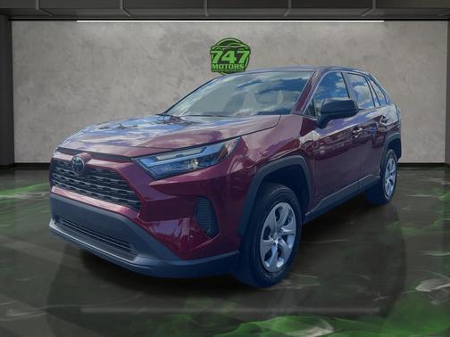 2023 Toyota RAV4 LE