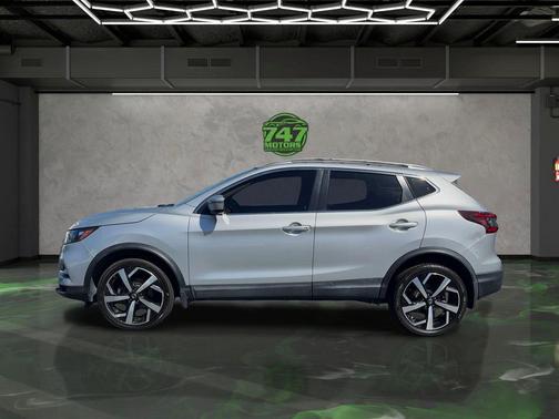 2020 Nissan Rogue Sport SL