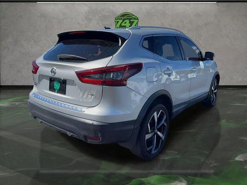 2020 Nissan Rogue Sport SL