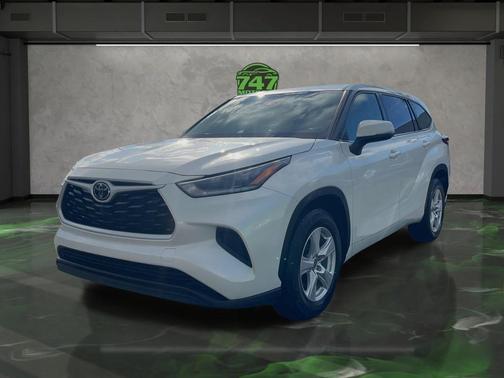 2021 Toyota Highlander L