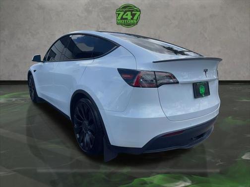 2022 Tesla Model Y Performance Dual Motor All-Wheel Drive