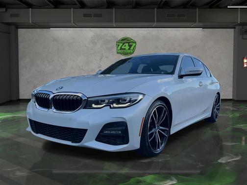 2019 BMW 330 330i