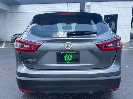 2020 Nissan Rogue Sport S