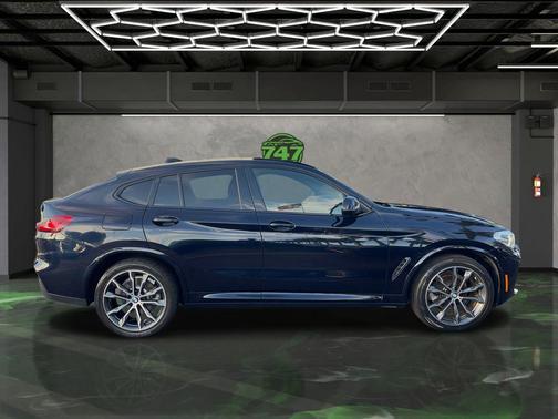 2019 BMW X4 xDrive30i