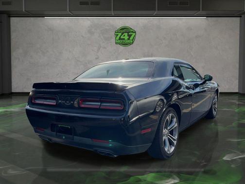 2021 Dodge Challenger R/T