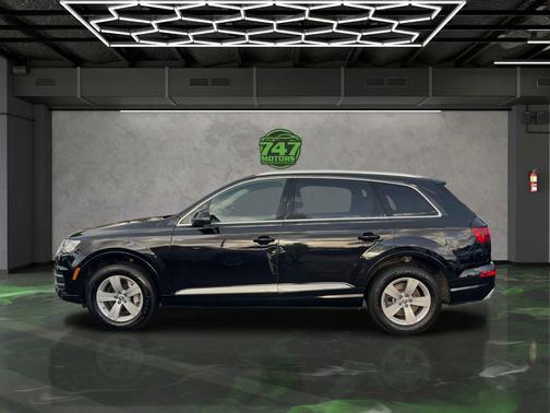 2019 Audi Q7 45 Premium Plus