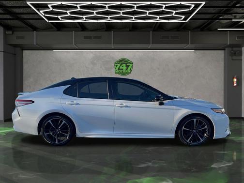 2019 Toyota Camry XSE