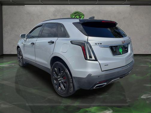 2020 Cadillac XT5 Sport