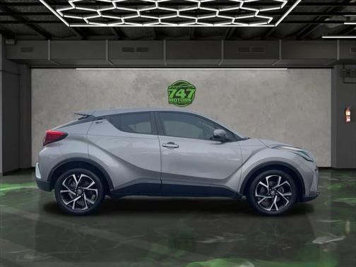 2020 Toyota C-HR XLE