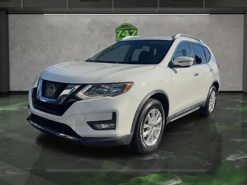 2017 Nissan Rogue SV