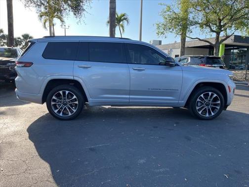 2021 Jeep Grand Cherokee L Overland