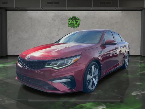 2019 Kia Optima S