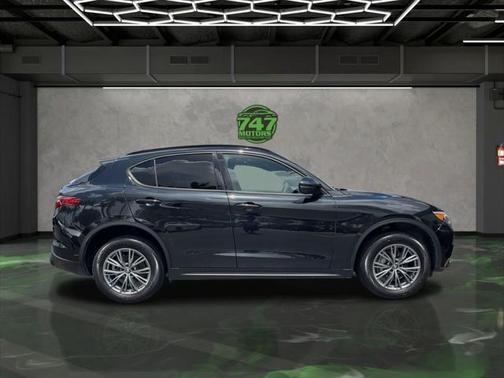 2022 Alfa Romeo Stelvio Sprint
