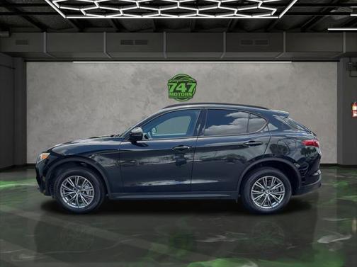 2022 Alfa Romeo Stelvio Sprint