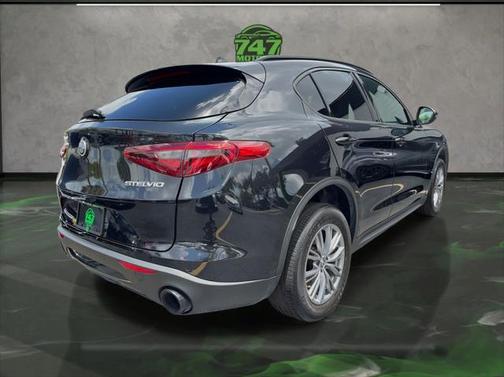 2022 Alfa Romeo Stelvio Sprint
