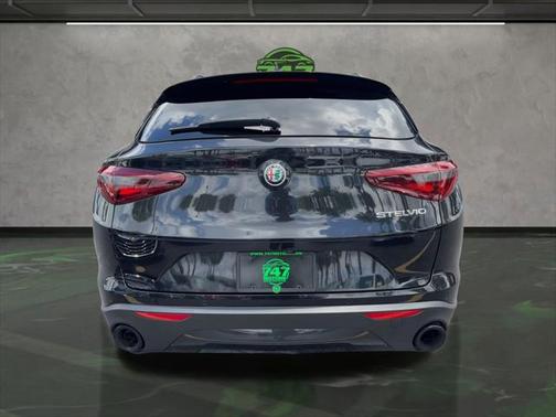 2022 Alfa Romeo Stelvio Sprint