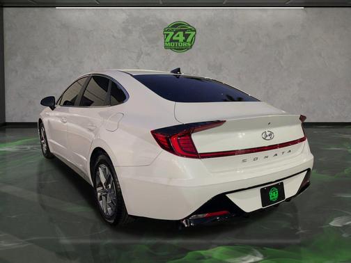 2021 Hyundai SONATA SEL