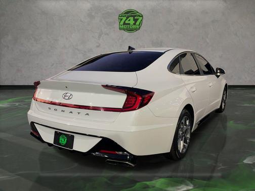 2021 Hyundai SONATA SEL