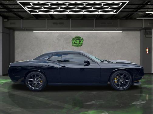 2021 Dodge Challenger R/T