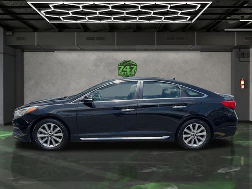 2017 Hyundai SONATA Limited